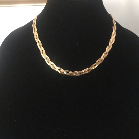 Jewelry - Sparkling Plaited Flat Gold Chains Necklace